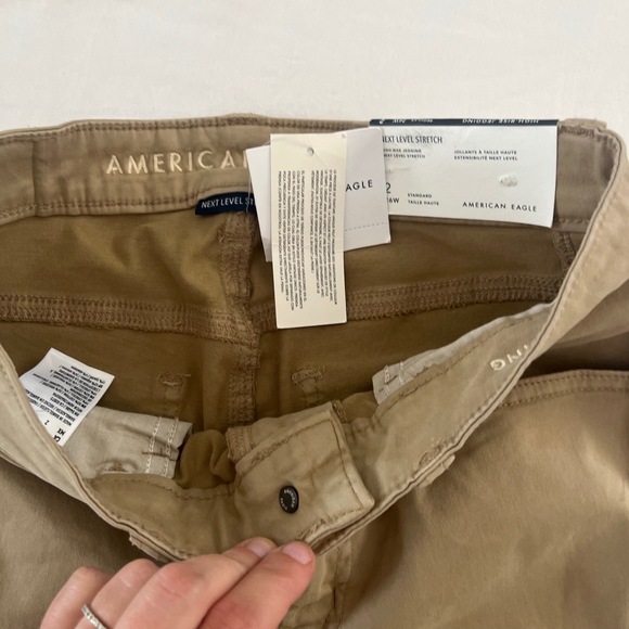 NWT American Eagle Next Level Stretch Khaki High Rise Jegging 5 Pocket Slim Fit - Picture 6 of 9